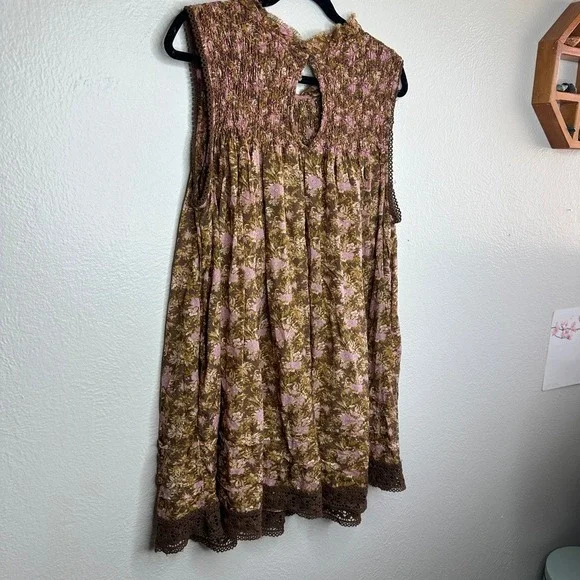 Free People Women's Shea Printed Mini Dress Floral Smocked Brown Pink Medium - Picture 9 of 9